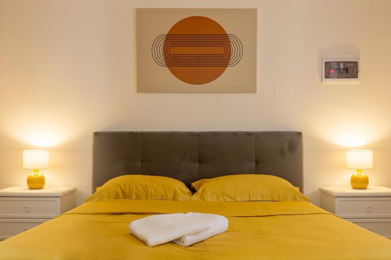 Mi Tu Apartments Catánia Buitenkant foto